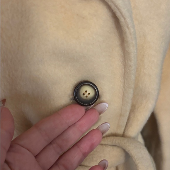 Pierre Cardin Cream 100% teddy wool  coat, US6 - Picture 7 of 14